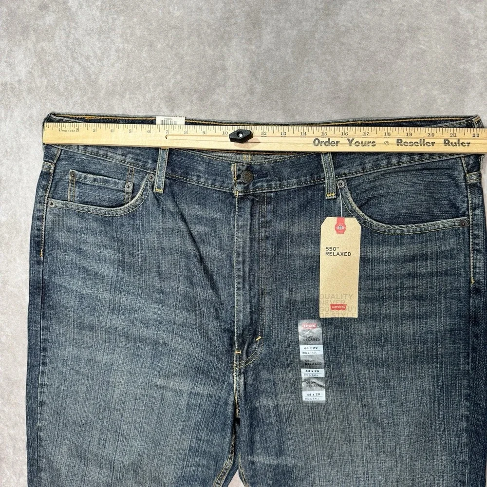 NWT Levis 550 Jeans Mens 44x29 Med Dark Relaxed Fit Denim Loose Through Thigh